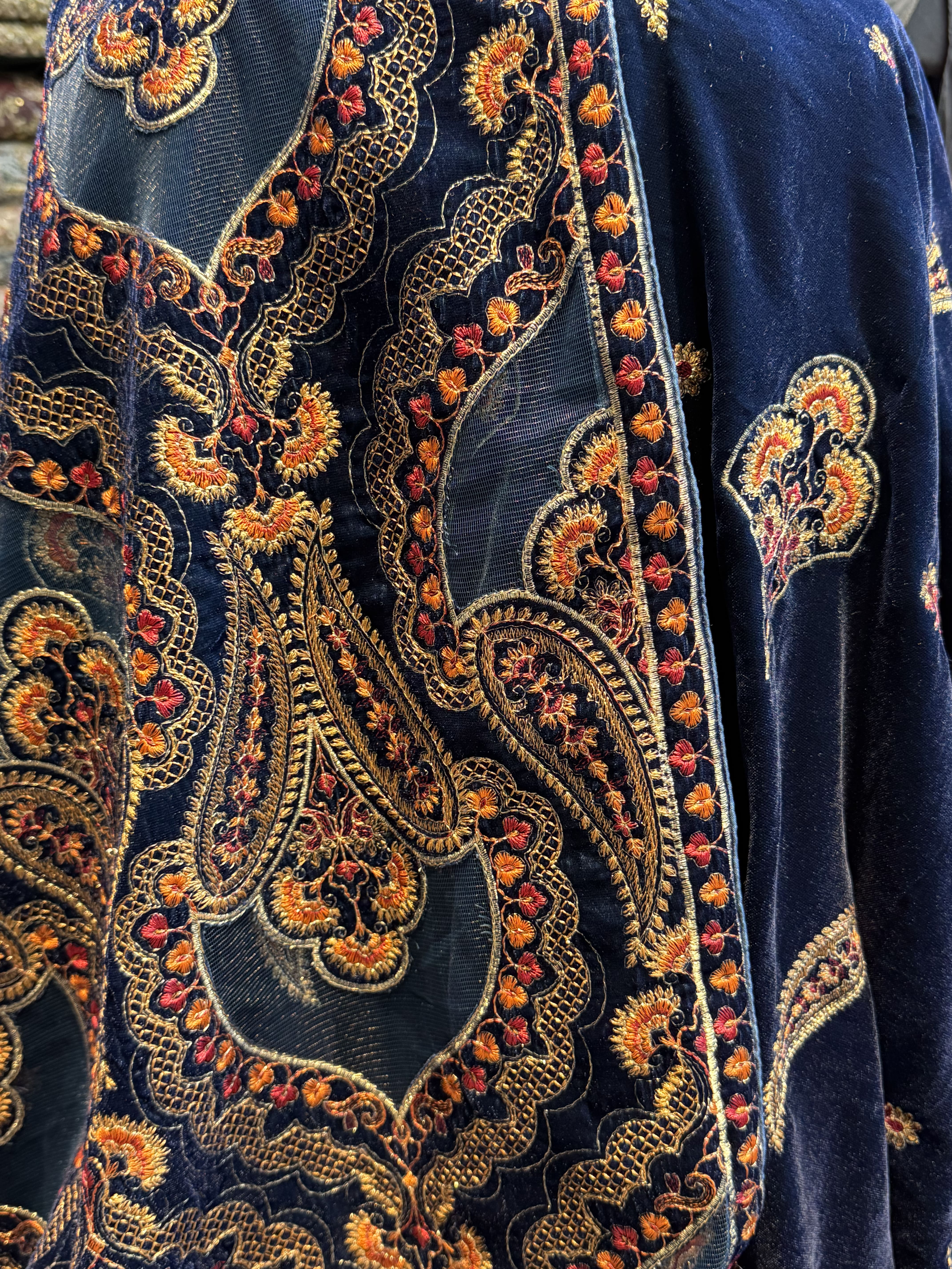 Micro velvet zinc blue